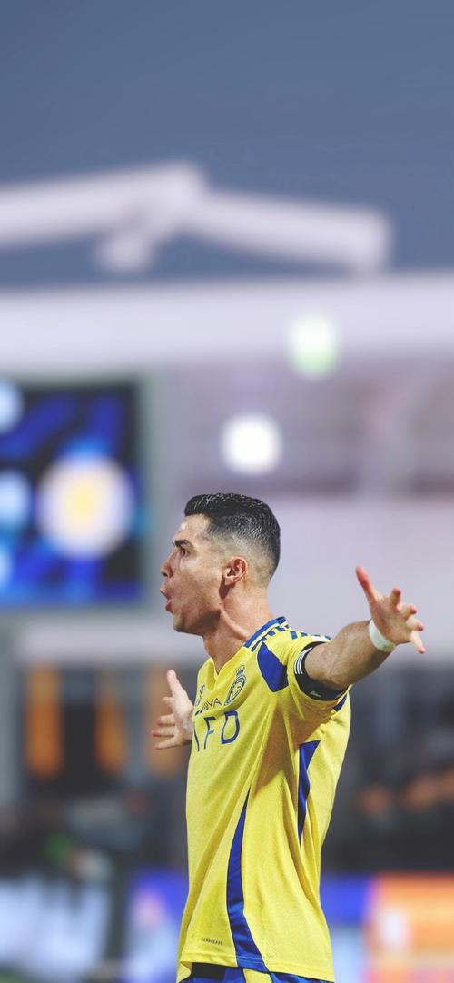 TA跟队：布莱顿19岁前锋齐马斯十字韧带撕裂，赛季报销（布莱顿19岁前锋齐马斯十字韧带撕裂，赛季提前结束）