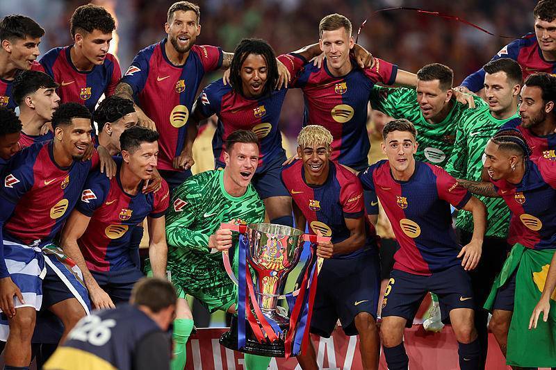 贝纳蒂亚：阿坎吉帮助我们引进了帕瓦尔，国米起初要价2000万（贝纳蒂亚：阿坎吉助力促成帕瓦尔加盟，国米最初标价2000万）