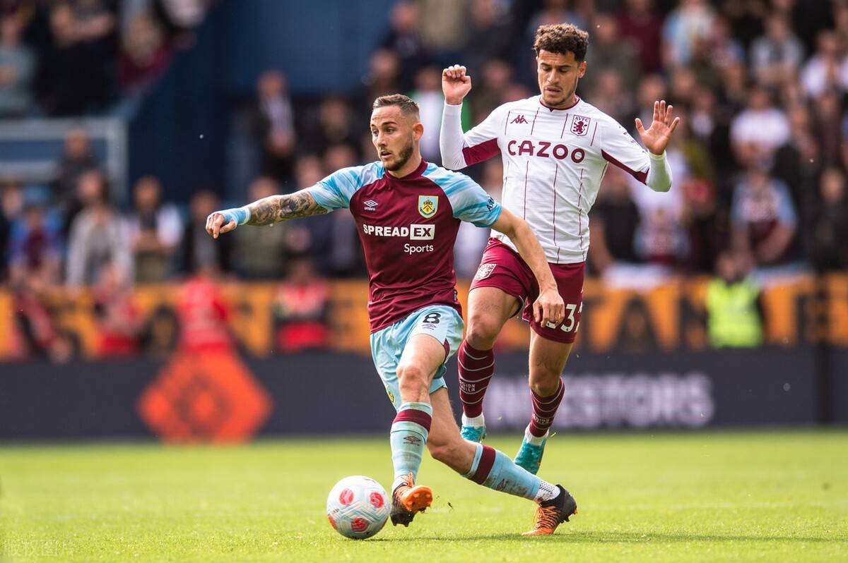 米体：索博曾两次接近加盟米兰，因年龄及朗尼克任命取消告吹（米体：索博两度接近签约米兰，因年龄因素与朗尼克任命取消最终流产）