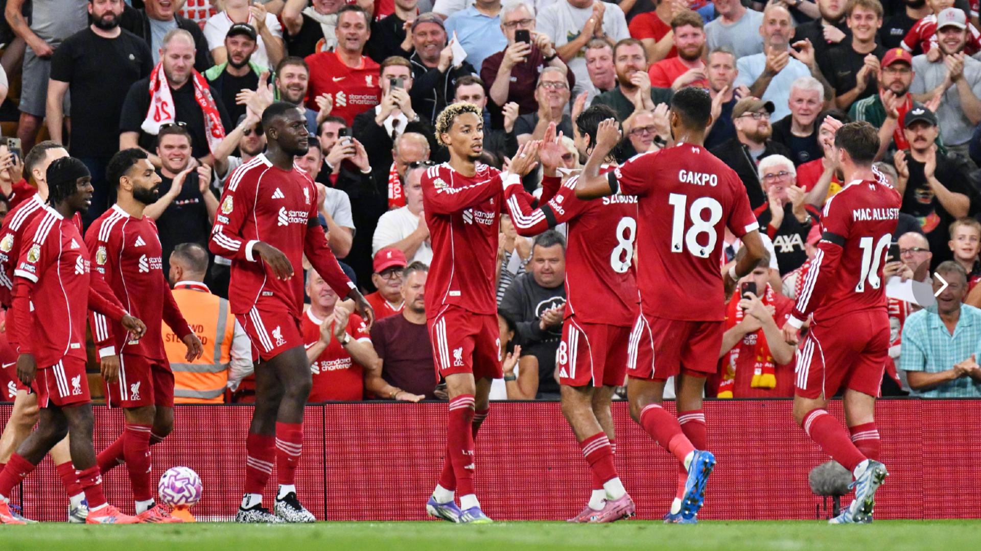 中超：上海海港主场4-1大胜深圳（中超：上海海港主场4比1完胜深圳队）