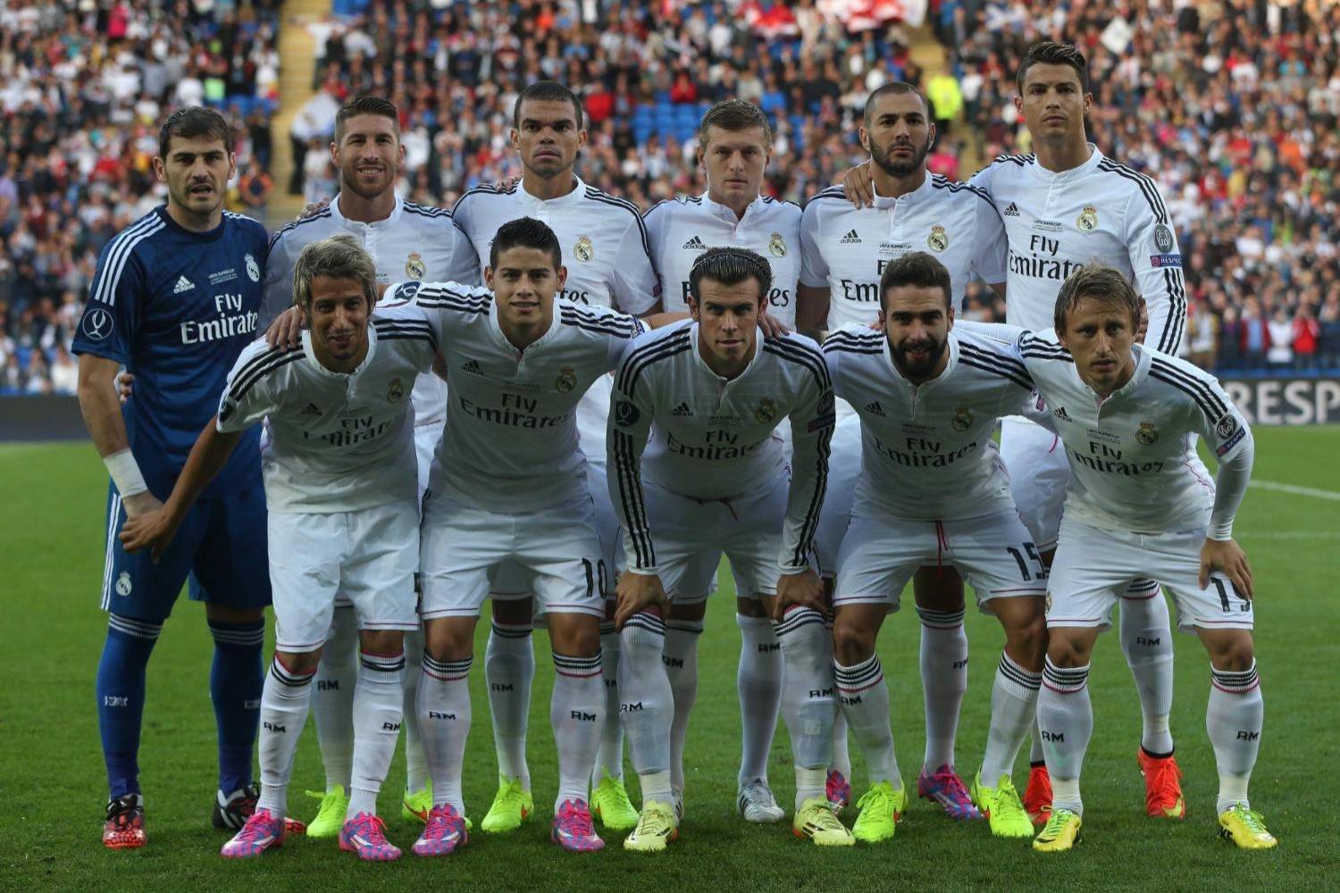 湖人斯马特谈伤势：就是背部痉挛，属于多年积劳造成的损耗（湖人斯马特谈伤情：背部痉挛，系长期积劳所致的磨损）