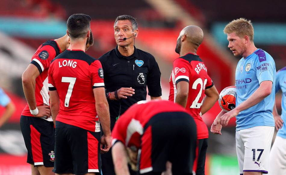 埃梅里：维拉正在与埃利奥特进行谈判，球员冬窗可能离队（埃梅里：维拉已与埃利奥特展开谈判，球员或于冬窗离队）