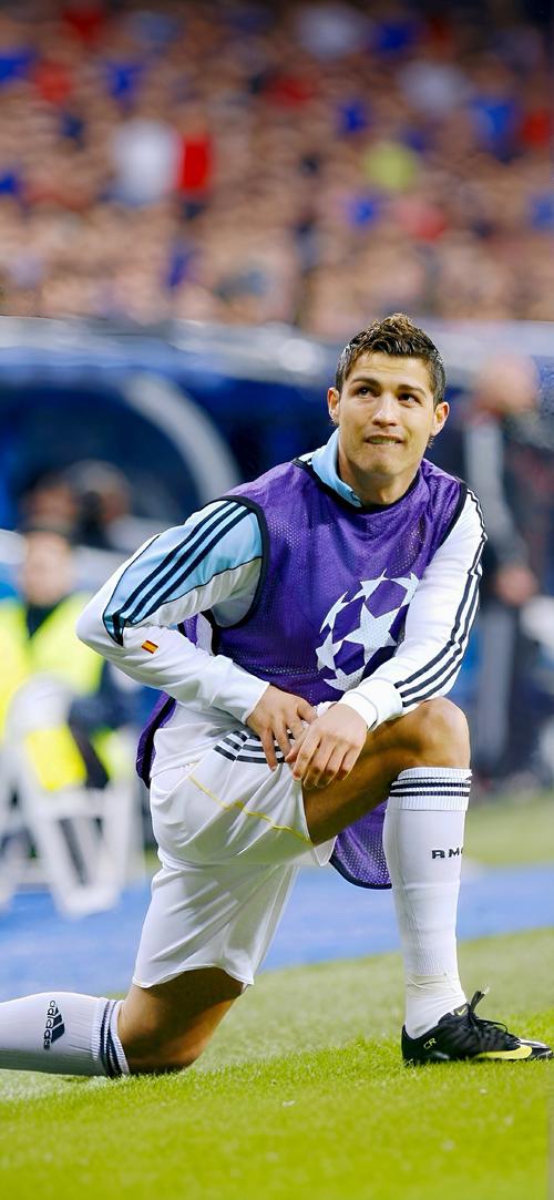 挪威黄金一代！哈兰德本届世预赛16球2助攻，厄德高1球7助攻（挪威双星闪耀！哈兰德世预赛16球2助，厄德高1球7助）