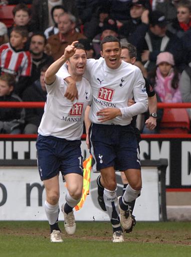 皇马客战毕尔巴鄂竞技！阿隆索遭遇执教生涯最大考验，圣马梅斯恐成白衣军团噩梦（皇马做客圣马梅斯！阿隆索迎执教生涯最严峻大考，毕巴魔鬼主场或成白衣军团梦魇）