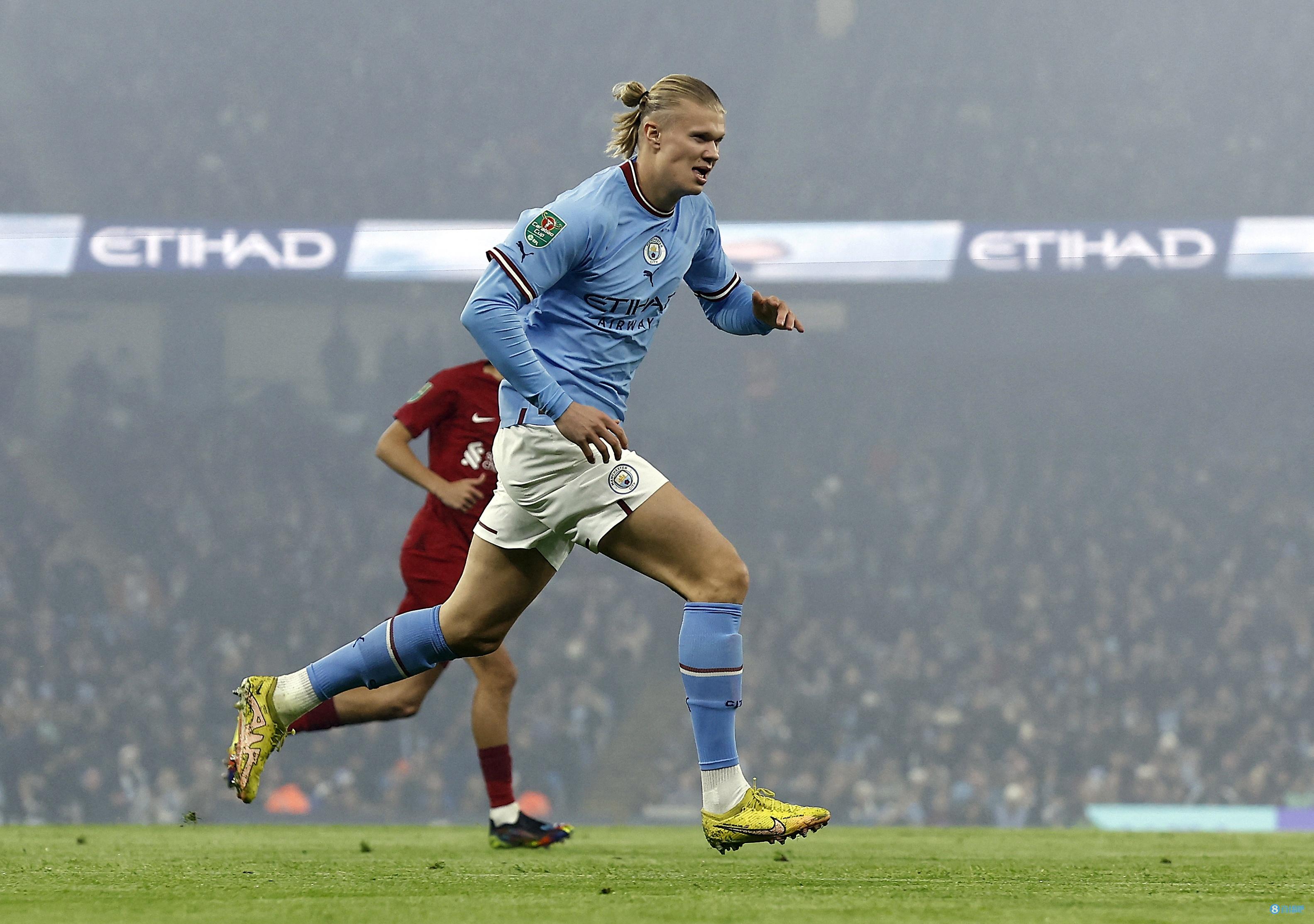 职业生涯第六次获奖，奥布拉克领取萨莫拉奖（奥布拉克生涯第六度荣膺萨莫拉奖）