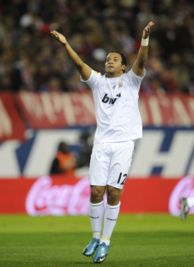 支持河南队，一河南球迷从航体骑三轮车前往足协杯决赛地苏州